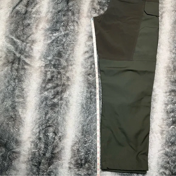 Men's Olive Green Tactical Pants - Picture 6 of 6